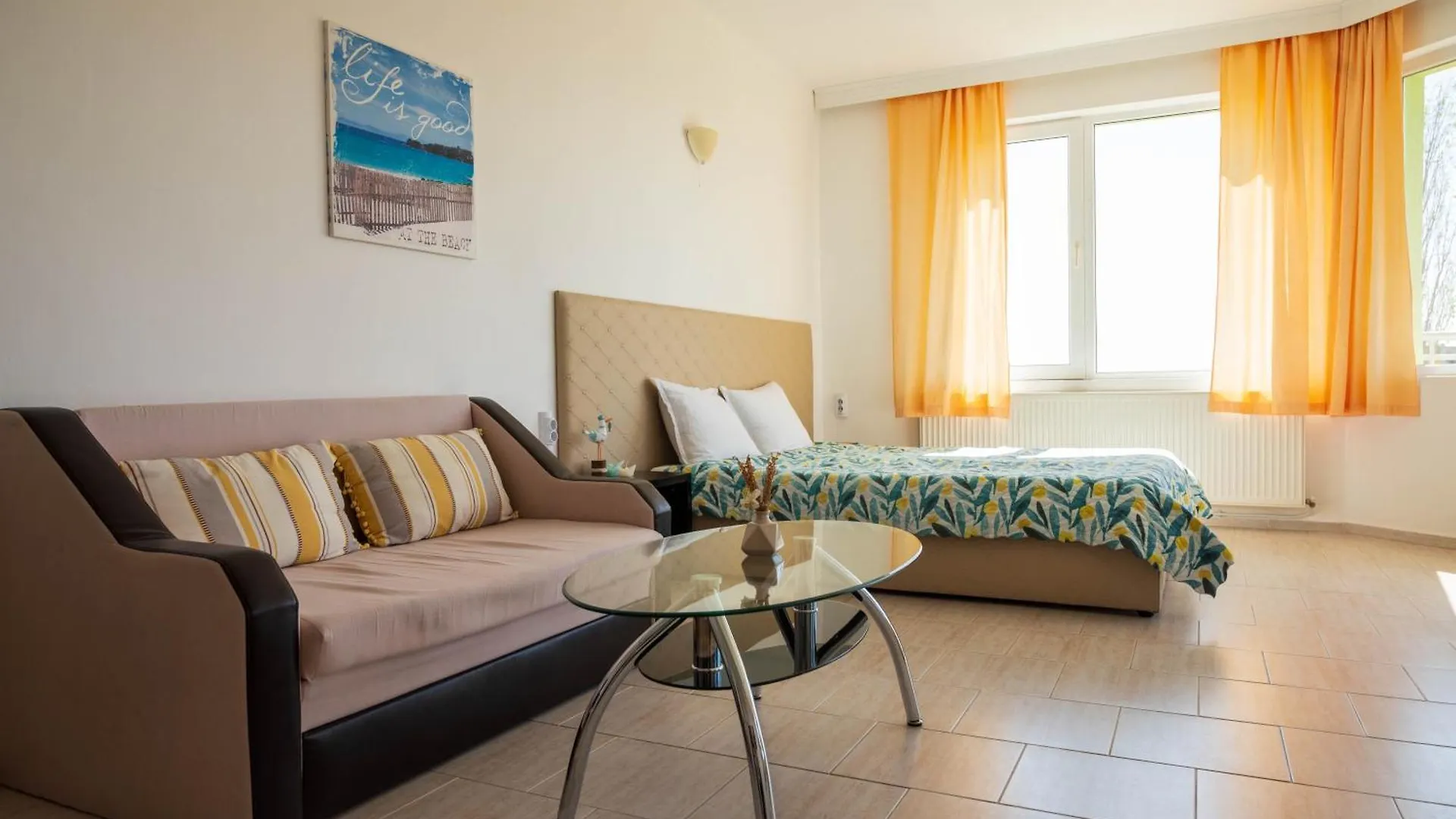 Aparthotel Family Hotel Perla Golden Sands