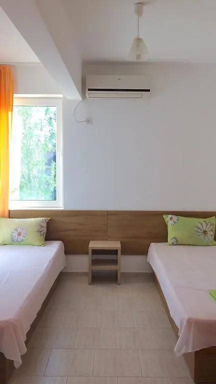 Ξενοδοχείο με διαμερίσματα Family Hotel Perla Golden Sands