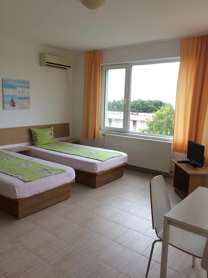 Family Hotel Perla Golden Sands 2*,  Bulgaria